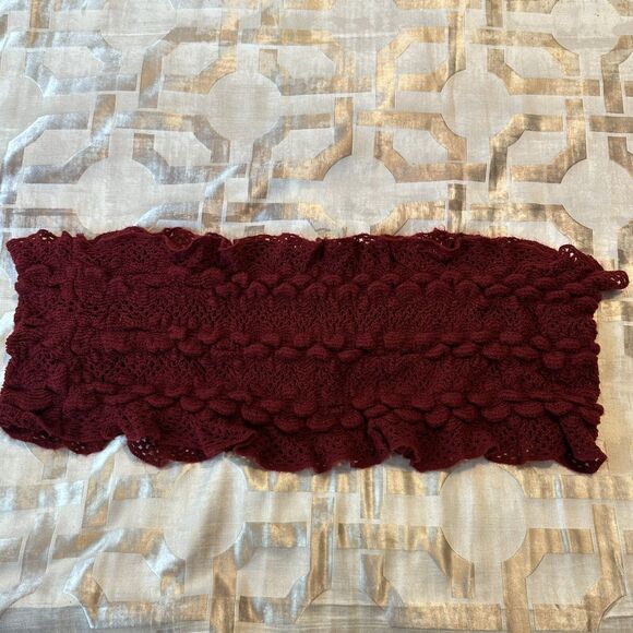 Infinity Scarf Red Knit 52” Ruffles Circle Loop Cowl Neck Cozy Warm  Clothing - Picture 8 of 9